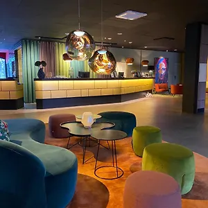 Profilhotels Отель Нака
