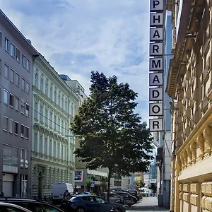 Bed and breakfast Pharmador, Viena